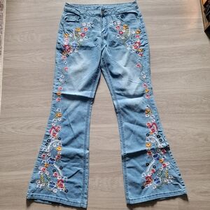 Final✅️ Y2K Stylish Embroidered Floral Blue Jeans